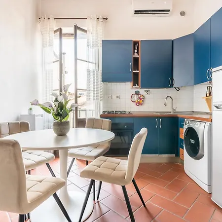 Apartment Piazza Santo Spirito Con 2 Matrimoniali *